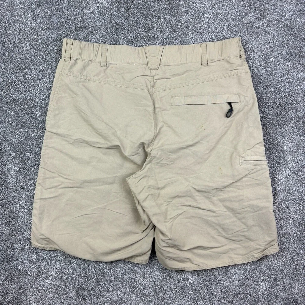 Patagonia Guidewater Shorts Mens Medium Beige Nylon Lightweight Zipped Pocket